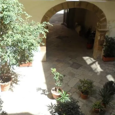 לינה וארוחת בוקר Il Vecchio Messina