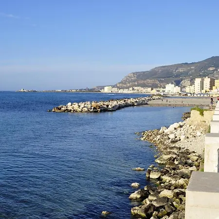 Il Vecchio Messina לינה וארוחת בוקר 2*