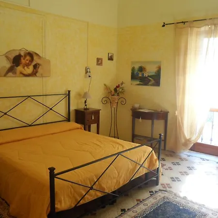 Il Vecchio Messina Frühstückspension Trapani