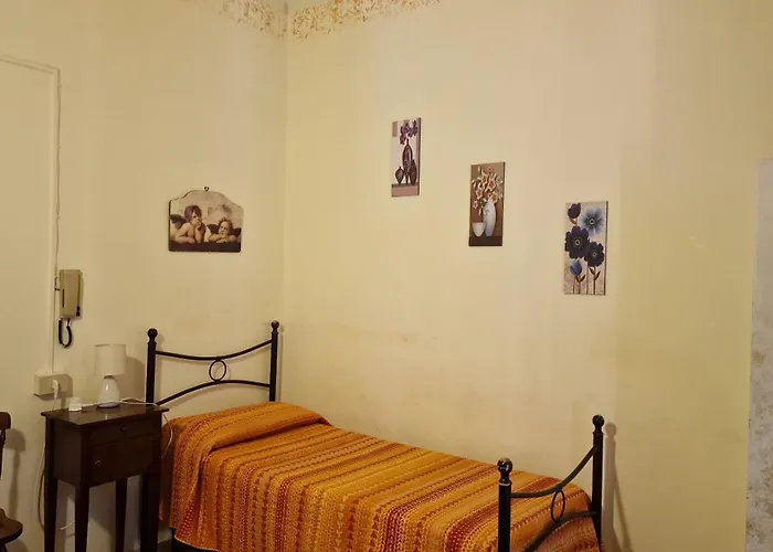 فندق مبيت وإفطار Il Vecchio Messina تراباني