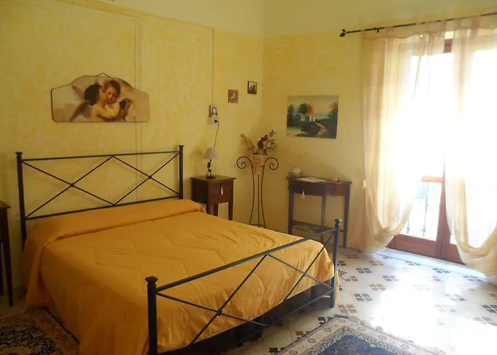 Il Vecchio Messina فندق مبيت وإفطار تراباني